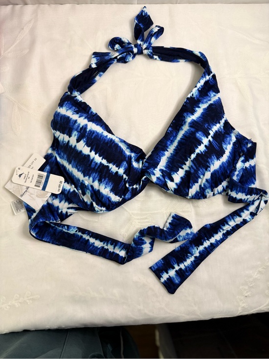 Tommy Bahama Other - Tommy Bahama Tie-Dye Swimsuit top